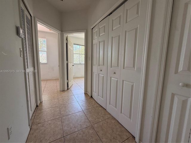 10852 SW 240th St, Homestead, FL 33032