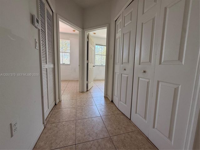 10852 SW 240th St, Homestead, FL 33032