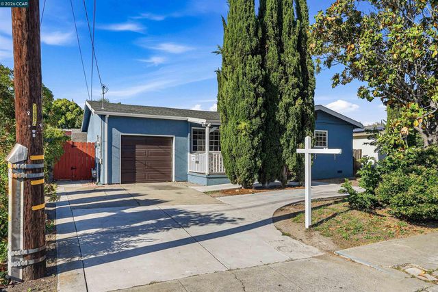 219 W Leland Rd, Pittsburg, CA 94565