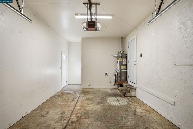 219 W Leland Rd, Pittsburg, CA 94565