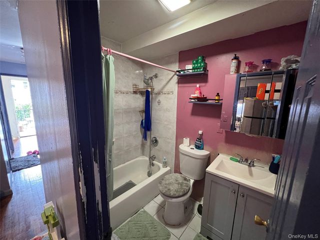 3455 Ely Avenue, Bronx, NY 10469