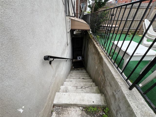3455 Ely Avenue, Bronx, NY 10469