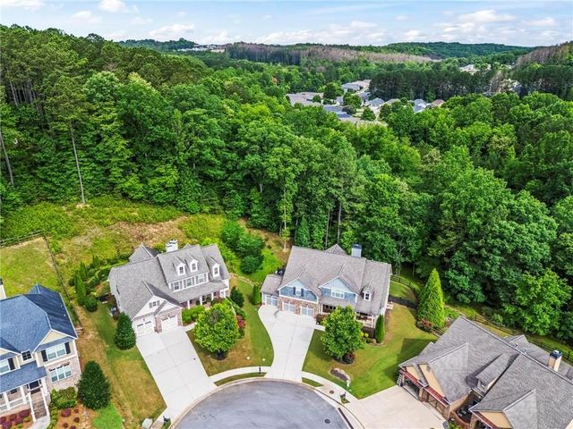 183 Lullwater Lane, Dallas, GA 30132