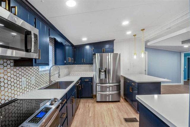 129 Blacks Mill Valley, Dawsonville, GA 30534