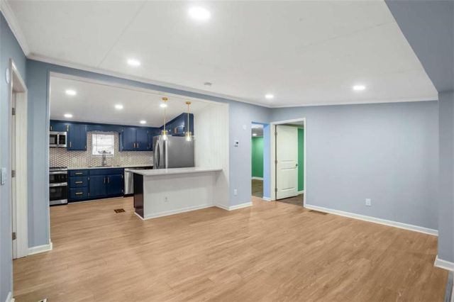 129 Blacks Mill Valley, Dawsonville, GA 30534