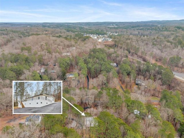 129 Blacks Mill Valley, Dawsonville, GA 30534