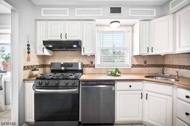 1408 Peek St, South Plainfield Boro, NJ 07080