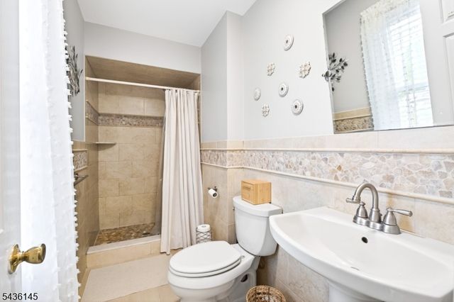 1408 Peek St, South Plainfield Boro, NJ 07080