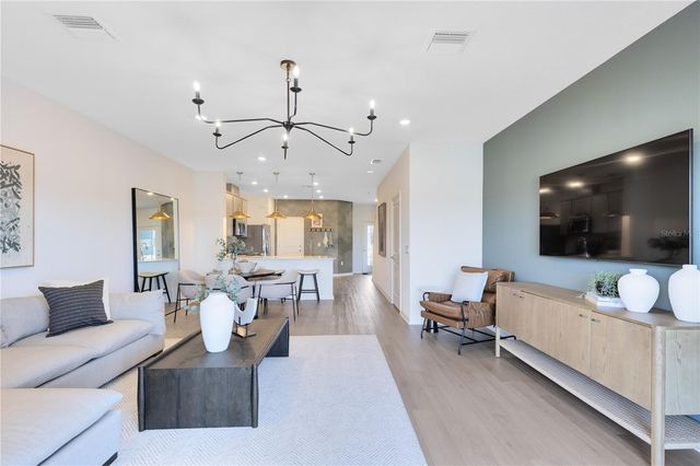 4264 CHESTER SPRINGS BOULEVAD, Davenport, FL 33837