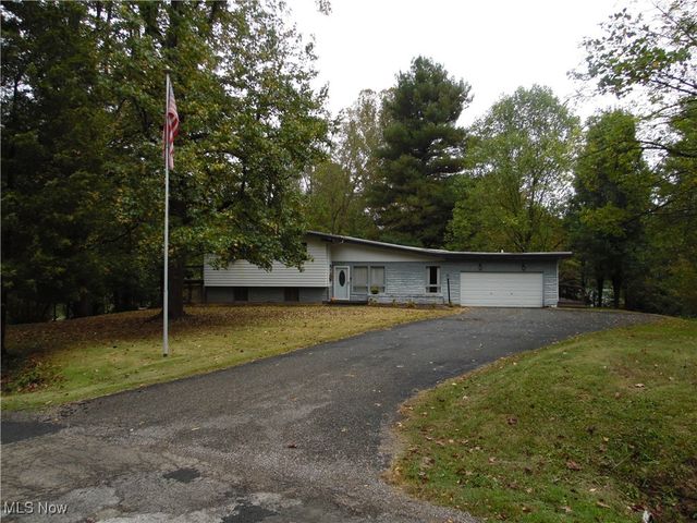 1615 Browns Road, Marietta, OH 45750