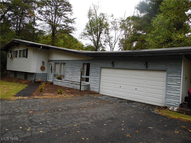 1615 Browns Road, Marietta, OH 45750