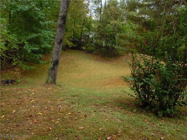 1615 Browns Road, Marietta, OH 45750