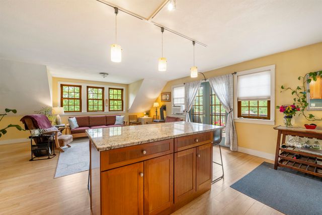 114 River St, Ashland, NH 03217