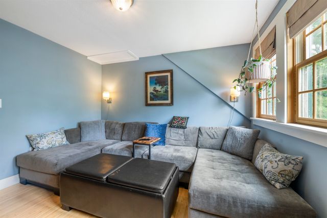 114 River St, Ashland, NH 03217