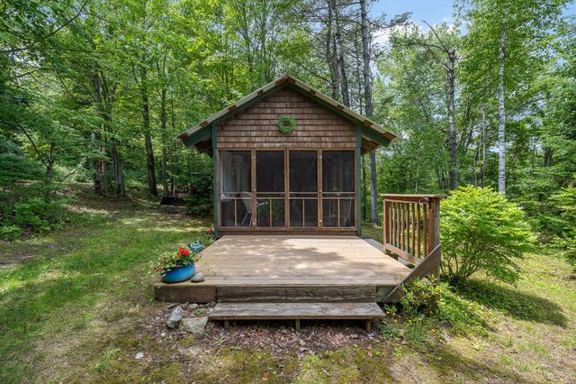 114 River St, Ashland, NH 03217