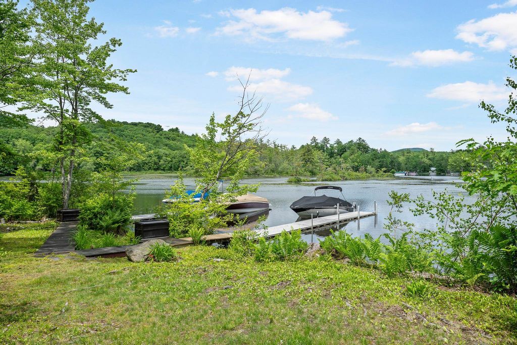 114 River St, Ashland, NH 03217