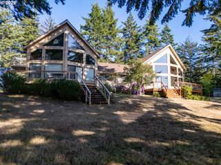 87299 BRADLEY LAKE Ln, Bandon, OR 97411