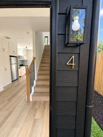 605 E 55th ST 4, Austin, TX 78751