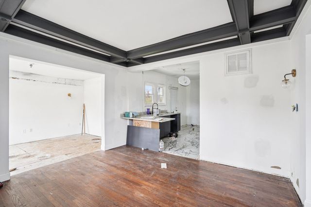 956 Glynn Court, Detroit, MI 48202