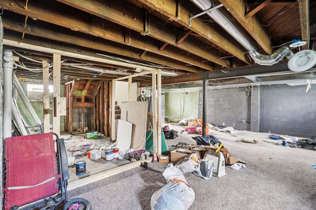 956 Glynn Court, Detroit, MI 48202