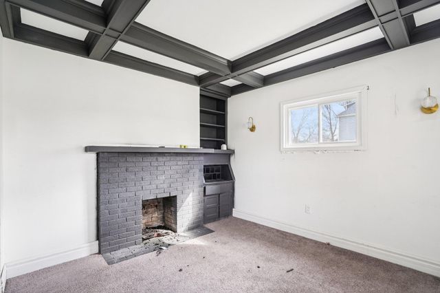 956 Glynn Court, Detroit, MI 48202