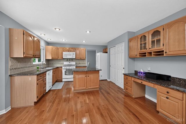 4550 South Shore Drive, Deerfield Twp., OH 45040