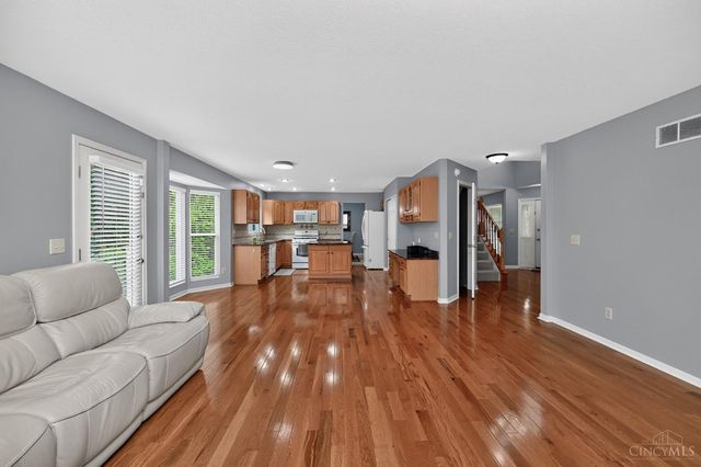 4550 South Shore Drive, Deerfield Twp., OH 45040