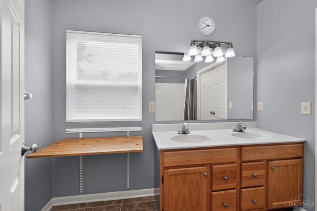 4550 South Shore Drive, Deerfield Twp., OH 45040