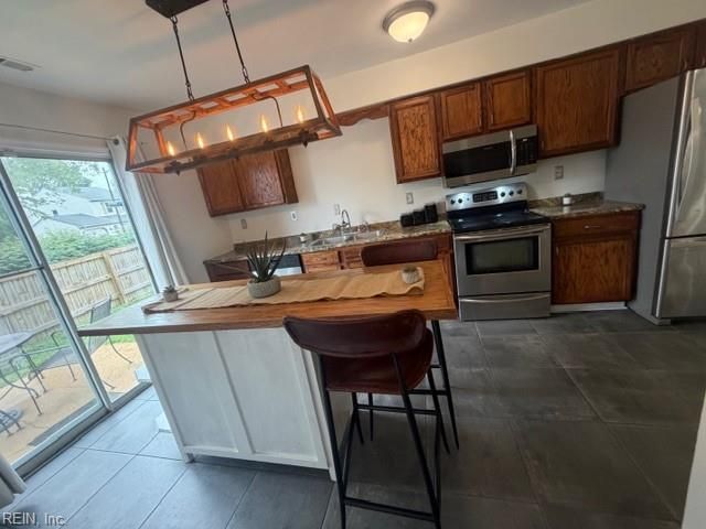 2245 Speckled Rock LN, Virginia Beach, VA 23456