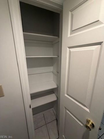2245 Speckled Rock LN, Virginia Beach, VA 23456