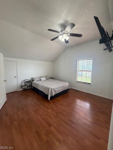 2245 Speckled Rock LN, Virginia Beach, VA 23456
