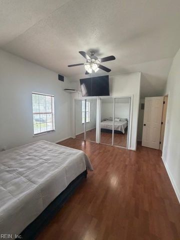 2245 Speckled Rock LN, Virginia Beach, VA 23456