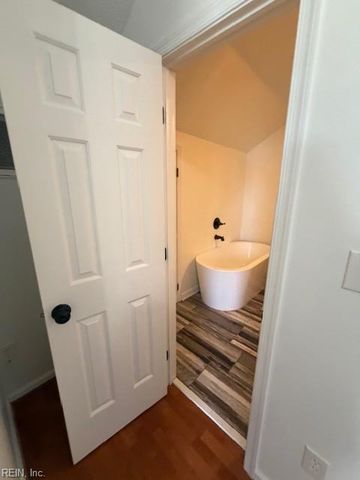 2245 Speckled Rock LN, Virginia Beach, VA 23456