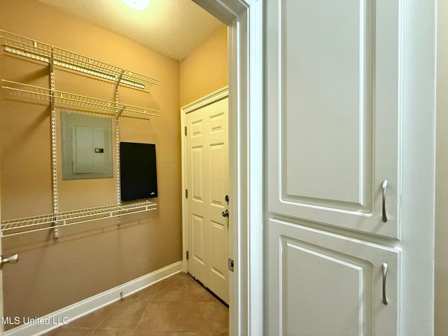 302 Bedford Court, Brandon, MS 39047