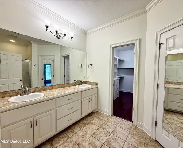 302 Bedford Court, Brandon, MS 39047