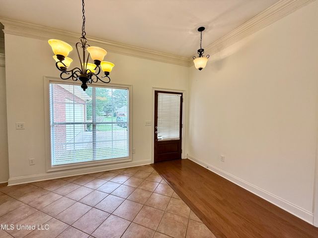302 Bedford Court, Brandon, MS 39047