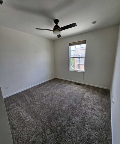 1921 Continental Avenue, Naperville, IL 60563