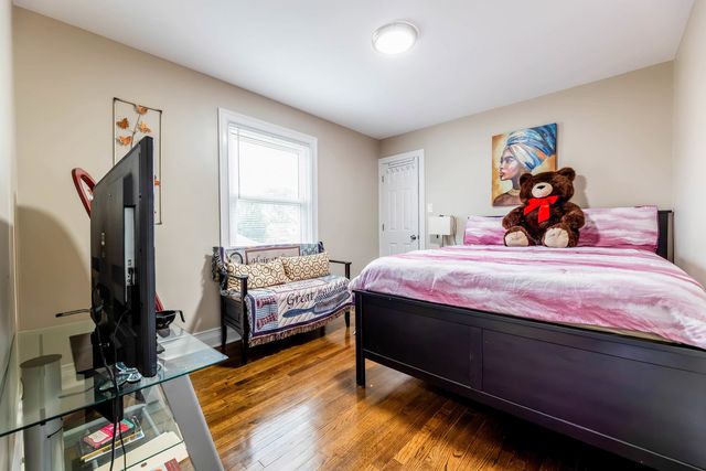 12442 S Throop Street, Calumet Park, IL 60827
