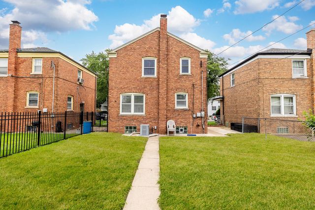 12442 S Throop Street, Calumet Park, IL 60827