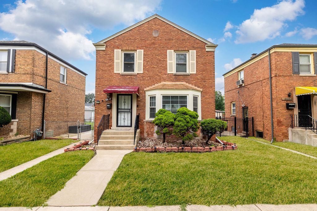 12442 S Throop Street, Calumet Park, IL 60827