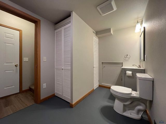 916 KATHRYN AVE, Rapid City, SD 57701