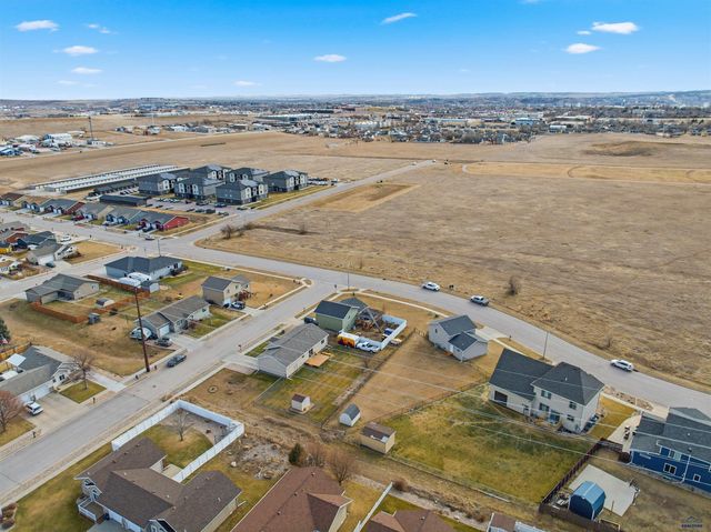 916 KATHRYN AVE, Rapid City, SD 57701