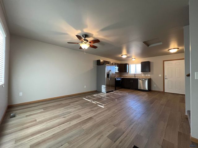 916 KATHRYN AVE, Rapid City, SD 57701