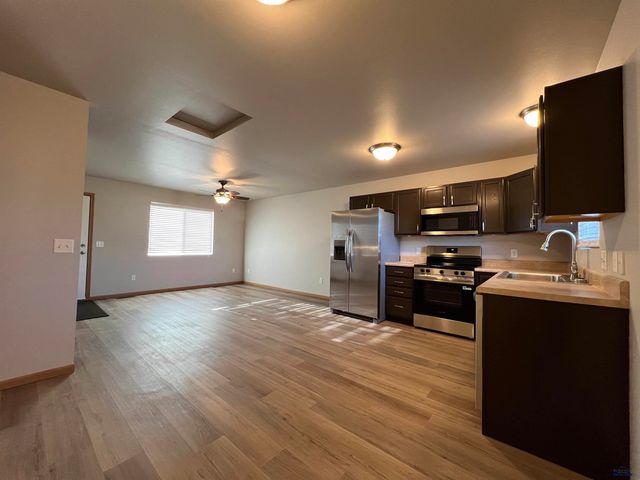 916 KATHRYN AVE, Rapid City, SD 57701