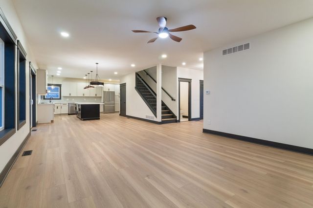 10138 Sentry Drive, St. John, IN 46373