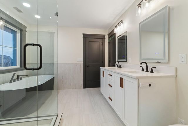 10138 Sentry Drive, St. John, IN 46373