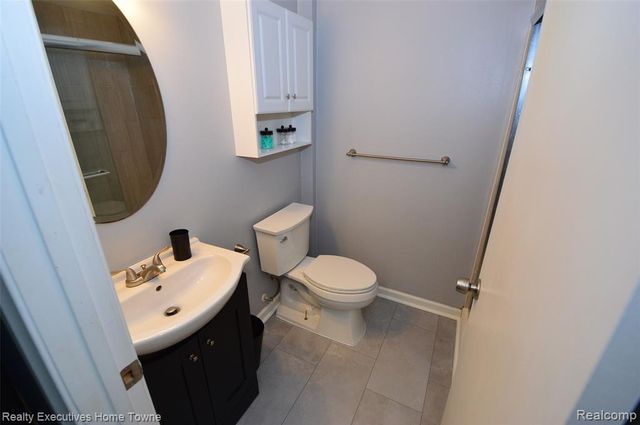 1373 Nolta Road, Walled Lake, MI 48390