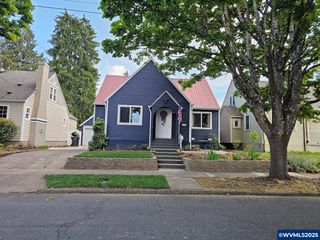 920 Academy St NE St NE, Salem, OR 97301