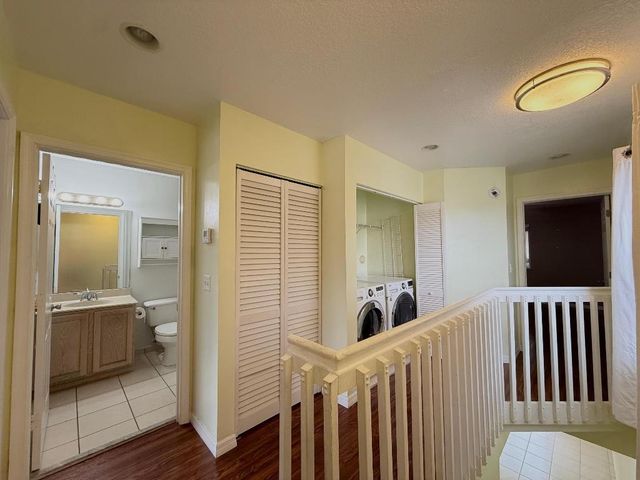 1910 Lakeview Drive W, Royal Palm Beach, FL 33411