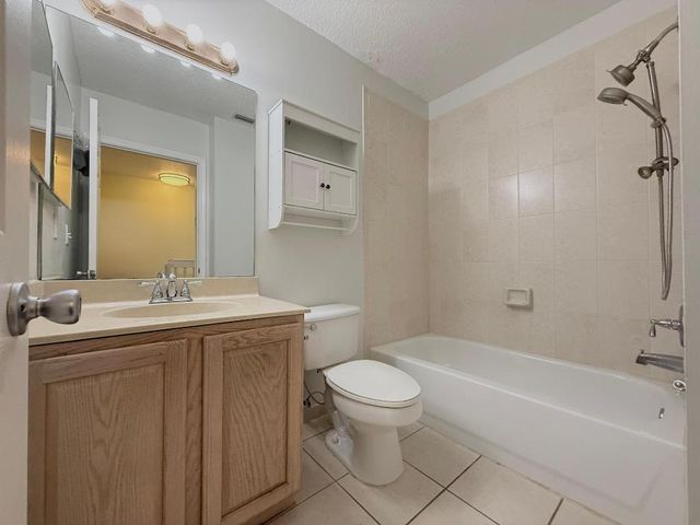 1910 Lakeview Drive W, Royal Palm Beach, FL 33411